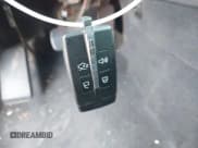 ✅ 2010 Lincoln MKS • VIN: 1LNHL9DR1AG600652 • Lot: 42984804. Wystawiony na IAAI z przebiegiem 176 060 mil. Bezpłatny archiwum sprzedaży aukcyjnych z USA i szczegółowy raport historii pojazdu na DreamBid. Zdjęcie 11.