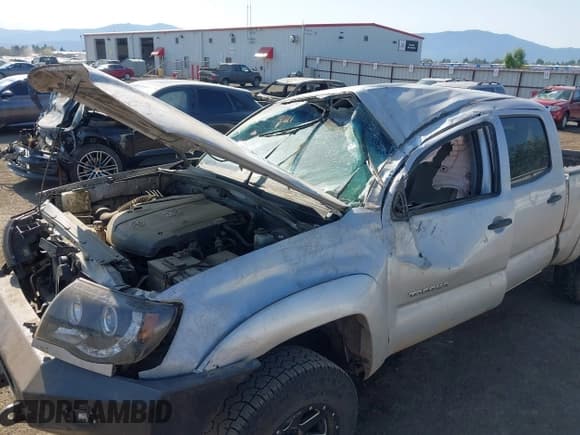 ✅ 2011 Toyota Tacoma • VIN: 3TMMU4FN1BM032763 • Лот: 42424126. Опубликован ранее на IAAI с пробегом 181 304 миль. Бесплатный доступ к архиву аукционных продаж из США и подробный отчёт об истории автомобиля на DreamBid. Изображение 6.