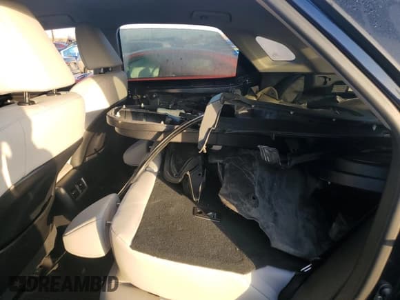 ✅ 2021 Lexus RX 350 • VIN: 2T2AZMDA0MC273385 • Lot: 82381675. Listed on Copart with 63,442 mi. Free auction sales archive from the USA and detailed vehicle history report at DreamBid. Image 10.