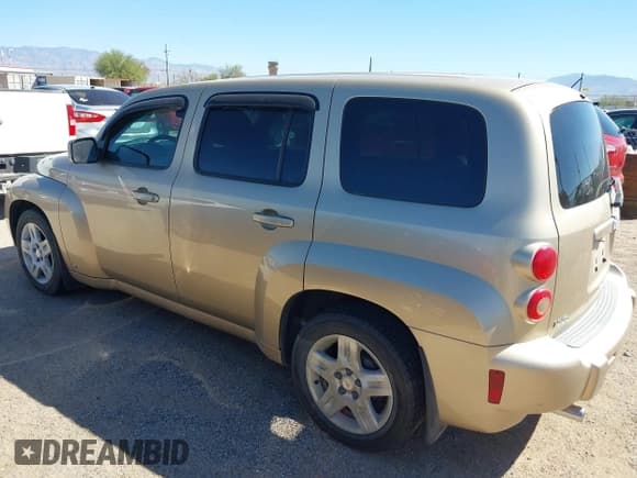 ✅ 2008 Chevrolet HHR LT • VIN: 3GNDA23DX8S525264 • Lot: 41766998. Listed on IAAI with 88,374 mi. Free auction sales archive from the USA and detailed vehicle history report at DreamBid. Image 3.