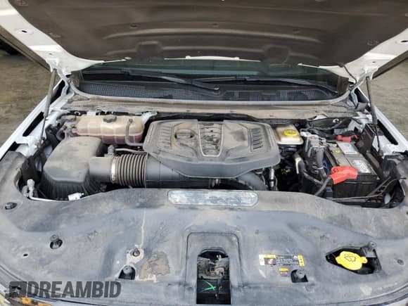 ✅ 2024 Jeep Grand Wagoneer Series II • VIN: 1C4SJSFP3RS161708 • Lot: 84035555. Wystawiony na Copart z przebiegiem 41 679 mil. Bezpłatny archiwum sprzedaży aukcyjnych z USA i szczegółowy raport historii pojazdu na DreamBid. Zdjęcie 12.