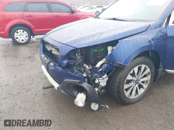 ✅ 2017 Subaru Outback Touring • VIN: 4S4BSETCXH3346472 • Lot: 41574331. Listed on IAAI with 145,379 mi. Free auction sales archive from the USA and detailed vehicle history report at DreamBid. Image 6.