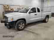 2007 Dodge Dakota SLT with VIN 1D7HW42P87S103724, listed as a Copart auction lot 76830024 with 45,977 mi miles and Non repairable. Bid and sale history available at DreamBid. Image 1.