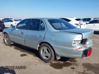 ✅ 1996 Toyota Camry LE • VIN: 4T1BF12K6TU124620 • Lot: 43780537. Listed on IAAI with 115,517 mi. Free auction sales archive from the USA and detailed vehicle history report at DreamBid. Image 3.