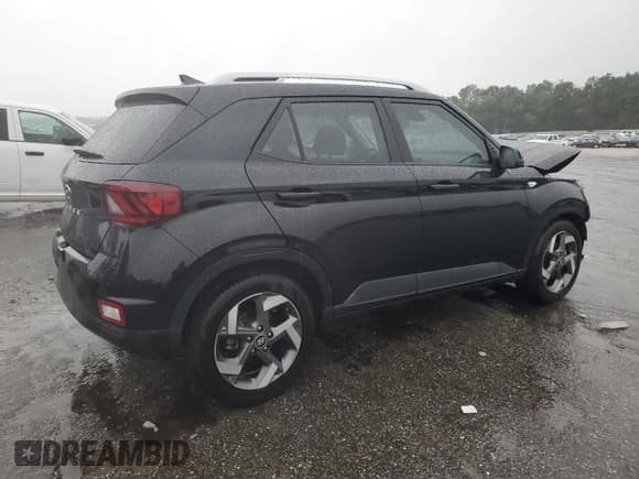 ✅ 2021 Hyundai Venue SEL • VIN: KMHRC8A3XMU120663 • Lot: 83189304. Wystawiony na Copart z przebiegiem 61 606 mil. Bezpłatny archiwum sprzedaży aukcyjnych z USA i szczegółowy raport historii pojazdu na DreamBid. Zdjęcie 3.