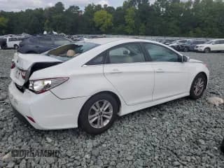 ✅ 2014 Hyundai Sonata GLS • VIN: 5NPEB4AC5EH832332 • Lot: 69000584. Listed on Copart with 141,308 mi. Free auction sales archive from the USA and detailed vehicle history report at DreamBid. Image 3.