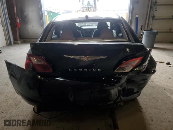 ✅ 2008 Chrysler Sebring LX • VIN: 1C3LC46KX8N186525 • Lot: 51931615. Listed on Copart with 208,701 mi. Free auction sales archive from the USA and detailed vehicle history report at DreamBid. Image 6.