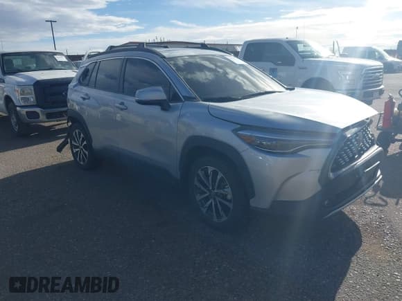 ✅ 2023 Toyota Corolla Cross XLE • VIN: 7MUDAABG7PV077220 • Lot: 43137122. Listed on IAAI with 37,620 mi. Free auction sales archive from the USA and detailed vehicle history report at DreamBid. Image 1.