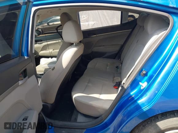 ✅ 2017 Hyundai Elantra SE • VIN: 5NPD74LF7HH209898 • Лот: 43275505. Опубликован ранее на IAAI с пробегом 119 834 миль. Бесплатный доступ к архиву аукционных продаж из США и подробный отчёт об истории автомобиля на DreamBid. Изображение 8.