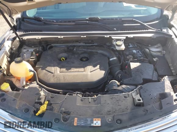 ✅ 2017 Lincoln MKC Reserve • VIN: 5LMCJ3C94HUL02474 • Lot: 43416290. Wystawiony na IAAI z przebiegiem 81 497 mil. Bezpłatny archiwum sprzedaży aukcyjnych z USA i szczegółowy raport historii pojazdu na DreamBid. Zdjęcie 10.