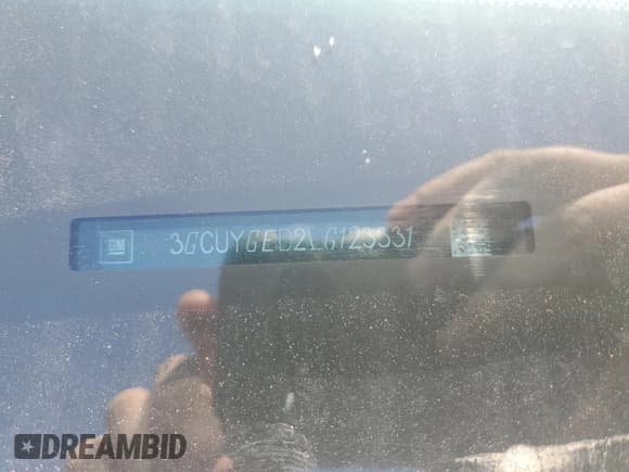 ✅ 2020 Chevrolet Silverado 1500 LTZ • VIN: 3GCUYGED2LG123331 • Lot: 70589135. Wystawiony na Copart z przebiegiem 35 046 mil. Bezpłatny archiwum sprzedaży aukcyjnych z USA i szczegółowy raport historii pojazdu na DreamBid. Zdjęcie 12.