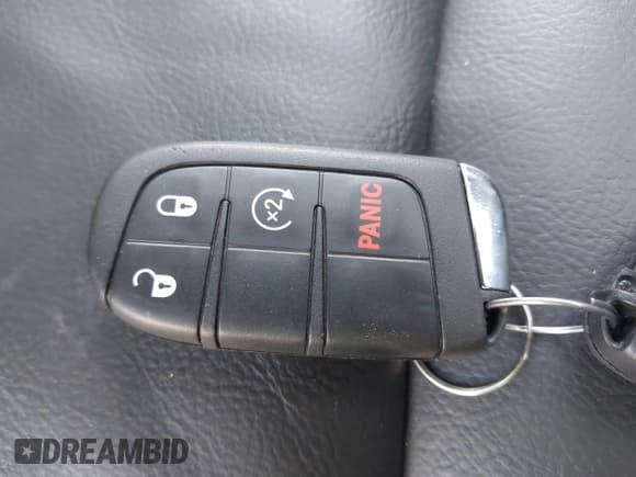 ✅ 2021 Jeep Renegade Trailhawk • VIN: ZACNJDC10MPM71187 • Lot: 42577144. Listed on IAAI with 54,556 mi. Free auction sales archive from the USA and detailed vehicle history report at DreamBid. Image 11.