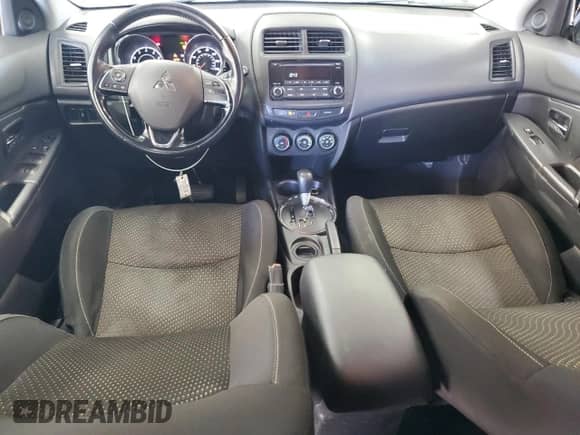 2016 Mitsubishi Outlander ES with VIN JA4AP3AU4GZ065940, listed as a Copart auction lot 82319495 with 198,997 mi miles and Salvage title. Bid and sale history available at DreamBid. Image 8.