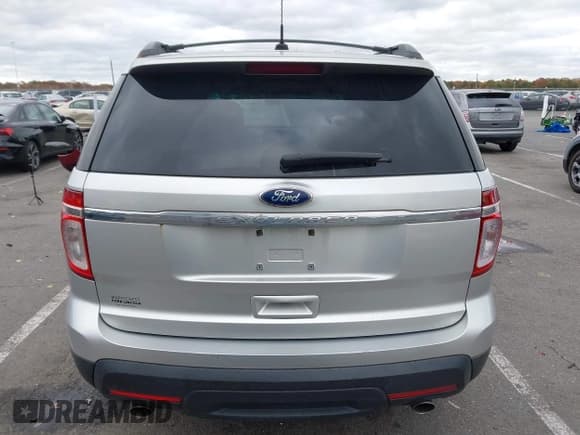 ✅ 2011 Ford Explorer • VIN: 1FMHK7B83BGA04803 • Lot: 43586234. Wystawiony na IAAI z przebiegiem 160 704 mil. Bezpłatny archiwum sprzedaży aukcyjnych z USA i szczegółowy raport historii pojazdu na DreamBid. Zdjęcie 16.