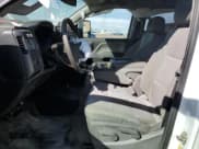 ✅ 2018 Chevrolet Silverado 2500HD Work Truck • VIN: 1GC1KUEG8JF129954 • Лот: 83872845. Опубликован ранее на Copart с пробегом 297 588 миль. Бесплатный доступ к архиву аукционных продаж из США и подробный отчёт об истории автомобиля на DreamBid. Изображение 7.