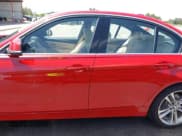 ✅ 2018 BMW 3 Series 330i • VIN: WBA8B9C54JEE82761 • Lot: 42775458. Listed on IAAI with 26,551 mi. Free auction sales archive from the USA and detailed vehicle history report at DreamBid. Image 15.