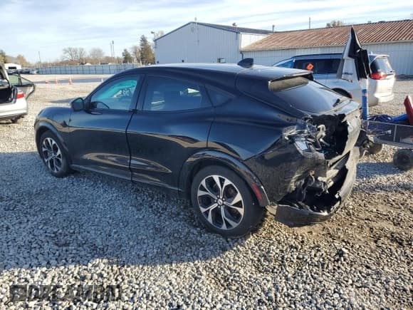 ✅ 2022 Ford Mustang Mach-E Premium • VIN: 3FMTK3RM2NMA26081 • Lot: 92919675. Listed on Copart with 51,448 mi. Free auction sales archive from the USA and detailed vehicle history report at DreamBid. Image 2.