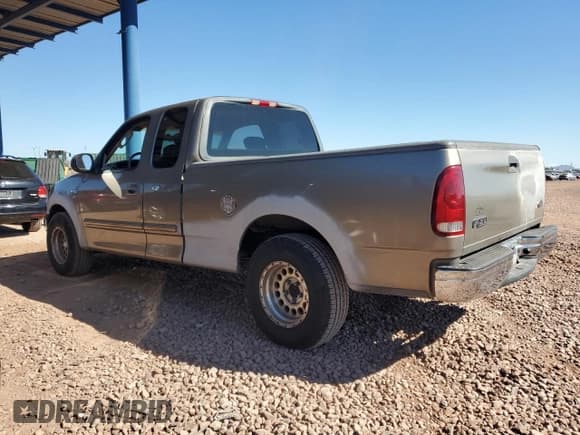 ✅ 2003 Ford F-150 XL • VIN: 1FTRX17253NA60931 • Lot: 82729965. Listed on Copart with 159,126 mi. Free auction sales archive from the USA and detailed vehicle history report at DreamBid. Image 2.