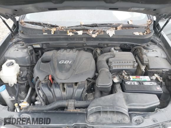 ✅ 2012 Hyundai Sonata SE • VIN: 5NPEC4AC6CH313719 • Lot: 43635522. Listed on IAAI with 161,875 mi. Free auction sales archive from the USA and detailed vehicle history report at DreamBid. Image 10.