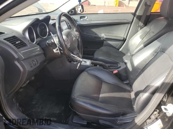 ✅ 2011 Mitsubishi Lancer GTS • VIN: JA32U8FW2BU017755 • Lot: 72082665. Wystawiony na Copart z przebiegiem 93 880 mil. Bezpłatny archiwum sprzedaży aukcyjnych z USA i szczegółowy raport historii pojazdu na DreamBid. Zdjęcie 7.