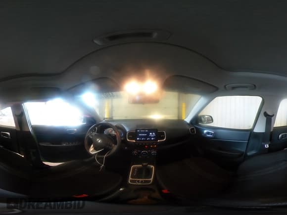 ✅ 2024 Hyundai Venue SEL • VIN: KMHRC8A33RU297000 • Lot: 44927355. Listed on Copart with 13,574 mi. Free auction sales archive from the USA and detailed vehicle history report at DreamBid. Image 15.