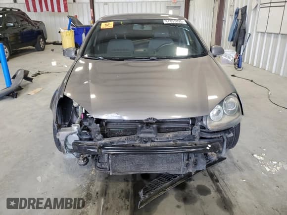 ✅ 2009 Volkswagen Golf GTI • VIN: WVWGD71K99W131014 • Lot: 47857095. Listed on Copart with 180,763 mi. Free auction sales archive from the USA and detailed vehicle history report at DreamBid. Image 5.