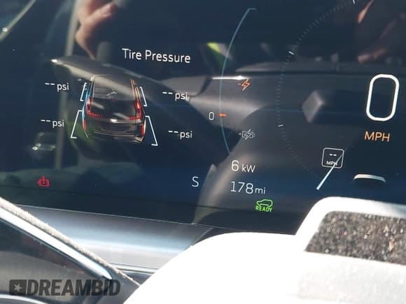 ✅ 2024 Cadillac LYRIQ Sport • VIN: 1GYKPWRL6RZ112244 • Lot: 41677832. Wystawiony na IAAI z przebiegiem 178 mil. Bezpłatny archiwum sprzedaży aukcyjnych z USA i szczegółowy raport historii pojazdu na DreamBid. Zdjęcie 7.