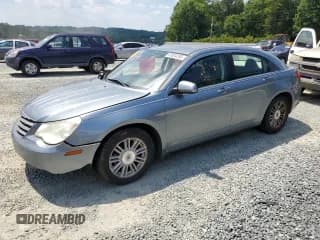 ✅ 2009 Chrysler Sebring Touring • VIN: 1C3LC56B59N552656 • Lot: 63604285. Wystawiony na Copart z przebiegiem 97 067 mil. Bezpłatny archiwum sprzedaży aukcyjnych z USA i szczegółowy raport historii pojazdu na DreamBid. Zdjęcie 1.