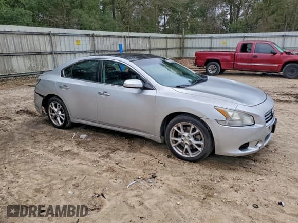 ✅ 2012 Nissan Maxima SV • VIN: 1N4AA5AP4CC841080 • Lot: 96265595. Listed on Copart with 177,759 mi. Free auction sales archive from the USA and detailed vehicle history report at DreamBid. Image 4.