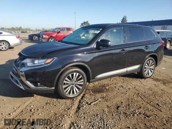 ✅ 2020 Mitsubishi Outlander ES • VIN: JA4AD2A38LZ045811 • Лот: 84786275. Опубликован ранее на Copart с пробегом 58 331 миль. Бесплатный доступ к архиву аукционных продаж из США и подробный отчёт об истории автомобиля на DreamBid. Изображение 1.