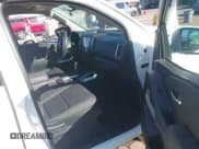 ✅ 2022 Nissan Frontier SV • VIN: 1N6ED1EJ7NN604489 • Lot: 43558282. Wystawiony na IAAI z przebiegiem 11 449 mil. Bezpłatny archiwum sprzedaży aukcyjnych z USA i szczegółowy raport historii pojazdu na DreamBid. Zdjęcie 5.