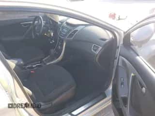 2015 Hyundai Elantra SE with VIN 5NPDH4AE4FH627775, listed as a IAAI auction lot 43428079 with 144,665 mi miles and . Bid and sale history available at DreamBid. Image 5.