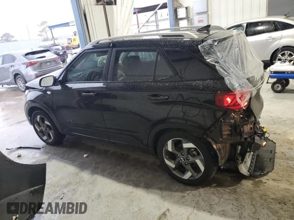 ✅ 2021 Hyundai Venue SEL • VIN: KMHRC8A39MU129631 • Lot: 83496124. Listed on Copart with 43,572 mi. Free auction sales archive from the USA and detailed vehicle history report at DreamBid. Image 2.