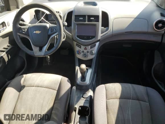 2016 Chevrolet Sonic LT с VIN 1G1JC6SH2G4140600, выставлен на аукционе Copart как лот 44264675 с пробегом 64 893 миль миль и Списание • Salvage title. История ставок и продаж доступна на DreamBid. Изображение 8.