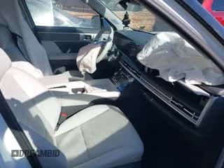 2024 Hyundai Santa Fe Limited с VIN 5NMP44GL4RH049192, выставлен на аукционе IAAI как лот 41400768 с пробегом 5 660 миль миль и . История ставок и продаж доступна на DreamBid. Изображение 5.