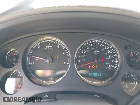 ✅ 2007 Chevrolet Suburban LTZ • VIN: 1GNFC16067R362023 • Lot: 43295147. Listed on IAAI with 147,539 mi. Free auction sales archive from the USA and detailed vehicle history report at DreamBid. Image 7.