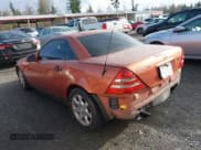 ✅ 2000 Mercedes-Benz SLK 230 Kompressor • VIN: WDBKK47F8YF145329 • Lot: 43882050. Listed on IAAI with 117,322 mi. Free auction sales archive from the USA and detailed vehicle history report at DreamBid. Image 3.