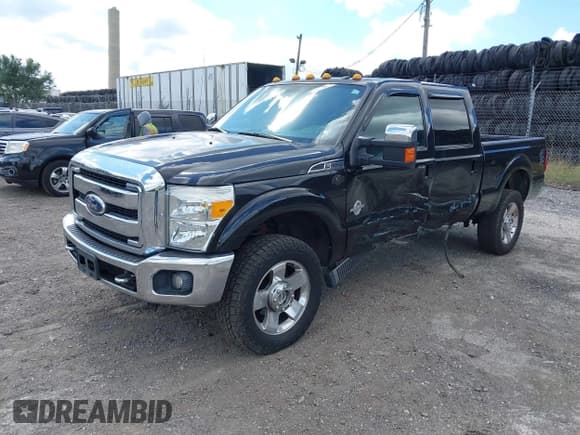 ✅ 2012 Ford F-350 Platinum • VIN: 1FT7W3BT5CEA52625 • Lot: 43086943. Wystawiony na IAAI z przebiegiem 178 035 mil. Bezpłatny archiwum sprzedaży aukcyjnych z USA i szczegółowy raport historii pojazdu na DreamBid. Zdjęcie 22.