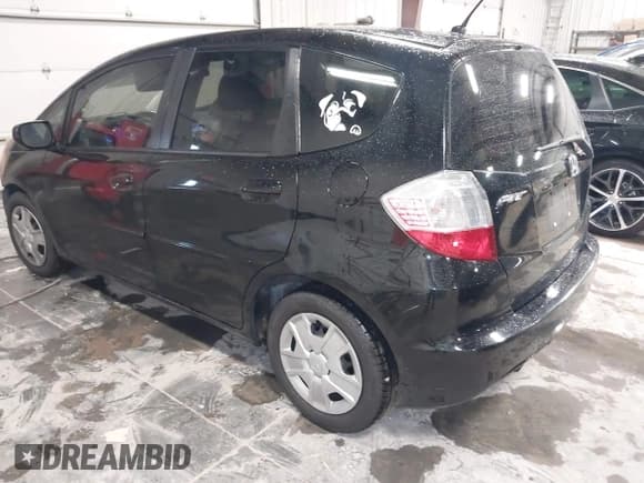✅ 2012 Honda Fit • VIN: JHMGE8H33CS008159 • Лот: 42416857. Опубликован ранее на IAAI с пробегом 131 422 миль. Бесплатный доступ к архиву аукционных продаж из США и подробный отчёт об истории автомобиля на DreamBid. Изображение 3.