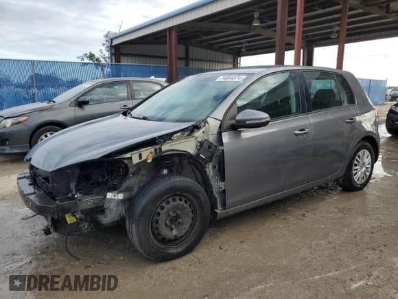 ✅ 2013 Volkswagen Golf • VIN: WVWDB7AJ9DW138540 • Лот: 74884874. Опубликован ранее на Copart с пробегом 58 090 миль. Бесплатный доступ к архиву аукционных продаж из США и подробный отчёт об истории автомобиля на DreamBid. Изображение 1.