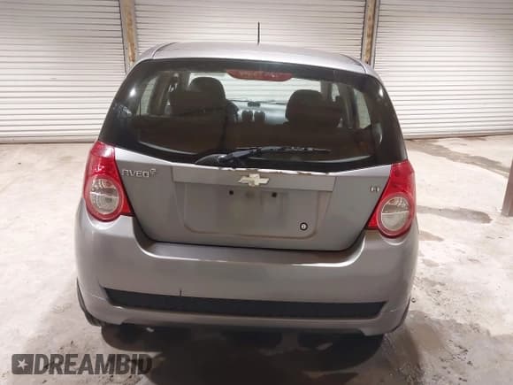 ✅ 2009 Chevrolet Aveo 1LT • VIN: KL1TD66E09B663679 • Lot: 41911920. Wystawiony na IAAI z przebiegiem 69 579 mil. Bezpłatny archiwum sprzedaży aukcyjnych z USA i szczegółowy raport historii pojazdu na DreamBid. Zdjęcie 16.