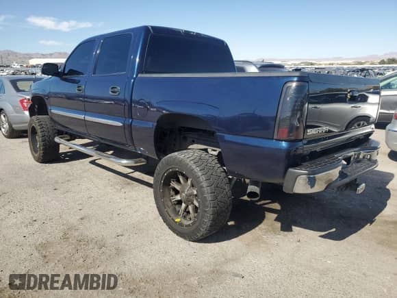2007 GMC Sierra 1500 SL with VIN 2GTEK13V571160192, listed as a Copart auction lot 58640144 with 90,638 mi miles and Salvage title. Bid and sale history available at DreamBid. Image 2.