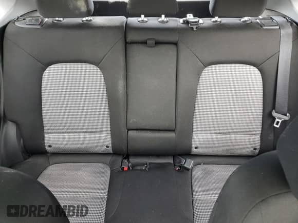 2021 Hyundai Kona SE z VIN KM8K12AA0MU659537, wystawiony jako Copart lot #65289782 z przebiegiem 16 668 mil mil oraz . Historia ofert i sprzedaży dostępna na DreamBid. Obrazek 10.