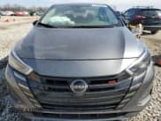 ✅ 2023 Nissan Versa SR • VIN: 3N1CN8FV8PL831178 • Лот: 47283295. Опубликован ранее на Copart с пробегом 34 808 миль. Бесплатный доступ к архиву аукционных продаж из США и подробный отчёт об истории автомобиля на DreamBid. Изображение 5.