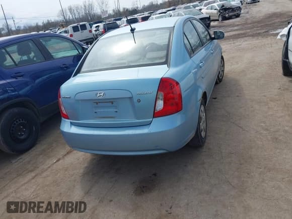 ✅ 2010 Hyundai Accent GLS • VIN: KMHCN4AC4AU427993 • Лот: 42006357. Опубликован ранее на IAAI с пробегом 208 298 миль. Бесплатный доступ к архиву аукционных продаж из США и подробный отчёт об истории автомобиля на DreamBid. Изображение 17.
