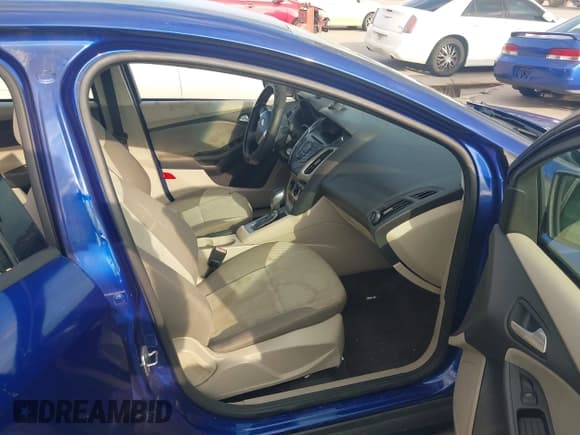 ✅ 2012 Ford Focus SE • VIN: 1FAHP3F24CL249256 • Lot: 43534381. Listed on IAAI with 120,387 mi. Free auction sales archive from the USA and detailed vehicle history report at DreamBid. Image 5.