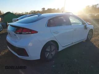 ✅ 2022 Hyundai Ioniq SE • VIN: KMHC75LC3NU275210 • Lot: 40809151. Wystawiony na IAAI z przebiegiem 56 172 mil. Bezpłatny archiwum sprzedaży aukcyjnych z USA i szczegółowy raport historii pojazdu na DreamBid. Zdjęcie 4.