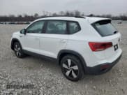 ✅ 2024 Volkswagen Taos S • VIN: 3VV8X7B28RM127452 • Лот: 93529795. Опубликован ранее на Copart с пробегом 9 292 миль. Бесплатный доступ к архиву аукционных продаж из США и подробный отчёт об истории автомобиля на DreamBid. Изображение 2.