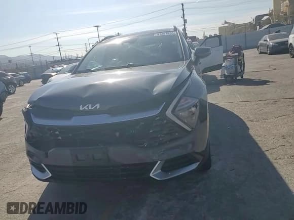 ✅ 2023 Kia Sportage EX • VIN: KNDPVCAG5P7016175 • Lot: 81267835. Listed on Copart with 88,231 mi. Free auction sales archive from the USA and detailed vehicle history report at DreamBid. Image 14.