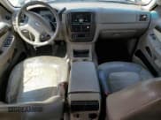 ✅ 1992 Ford Explorer Eddie Bauer • VIN: 1FMDU34X7NUD71537 • Lot: 50667424. Listed on Copart with 201,468 mi. Free auction sales archive from the USA and detailed vehicle history report at DreamBid. Image 8.